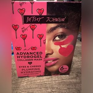 Betsy Johnson Collagen Mask 6 sets